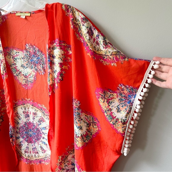 Gianni Bini red abstract medallion print kimono style cover up with pompom trim - Picture 2 of 7